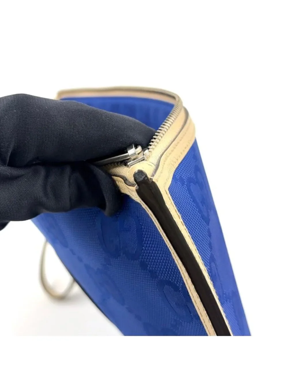 Gucci Off the Grid GG Pattern Leather Nylon Ivory Blue Clutch Silver
